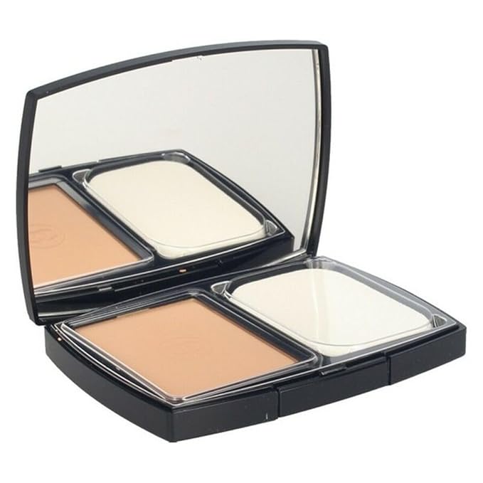 Chanel Ultra Le Teint Compact Powder B40