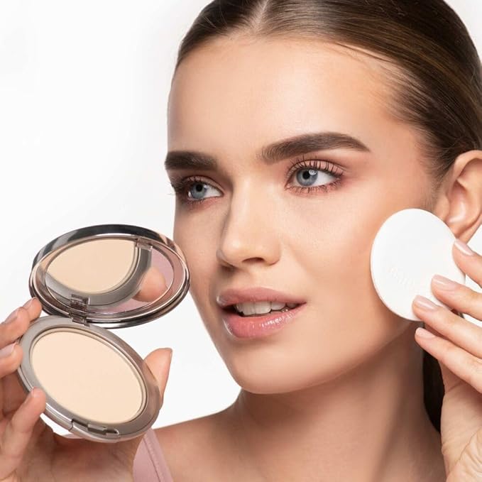 ARTDECO Hydra Mineral Compact Foundation Refill - light beige NΒ°60 - refillable system for Hydra Mineral Compact Foundation - good coverage without mask-like effect - makeup - powder - 0.35 Oz