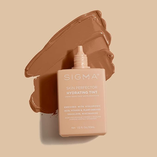 Sigma Beauty Skin Perfector β Hydrating Skin Tint Foundation for Lightweight, Buildable Coverage, With Hyaluronic Acid, Niacinamide Serum, and More (5 Dark Golden Tint, 1.12oz)