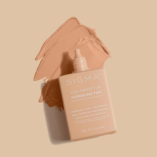 Sigma Beauty Skin Perfector β Hydrating Skin Tint Foundation for Lightweight, Buildable Coverage, With Hyaluronic Acid, Niacinamide Serum, and More (3 Medium Golden Tint, 1.12oz)