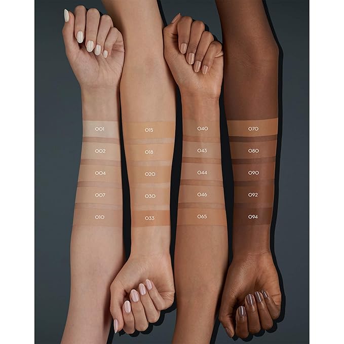 Catrice | True Skin Foundation 04 & The Perfector Poreless Blur Primer Bundle | Full Coverage Makeup | Vegan & Cruelty Free