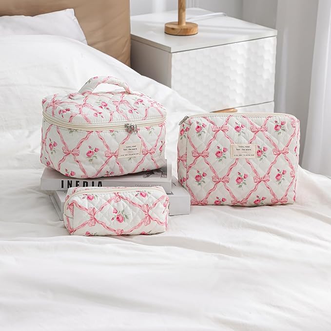 uekeboag Large Travel Quilted Makeup Bag for Women, Floral Cotton Cosmetic Bag, Coquette Aesthetic Floral Toiletry Organizer Bag