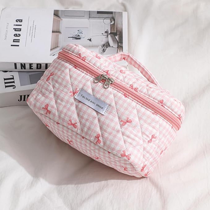 uekeboag Large Travel Quilted Makeup Bag for Women, Floral Cotton Cosmetic Bag, Coquette Aesthetic Floral Toiletry Organizer Bag