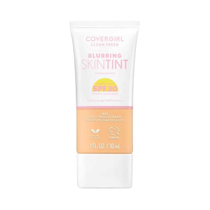 COVERGIRL Clean Fresh Blurring Skin Tint with SPF 30, 425 Light/Medium Warm, Liquid Foundation, Soft Matte Finish, Smooths, Brightens, Blurs Pores, Mineral Sunscreen, Vegan Formula