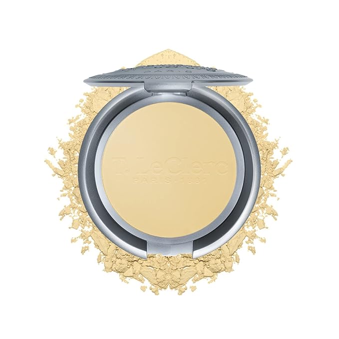 T. Leclerc Compact Pressed Powder - Super-Blendable Face Makeup Longwear Portable Matte Finish for Radiant Natural Medium to Full Coverage Airbrushing Mineral Based For Pores & Imperfections (Banane)