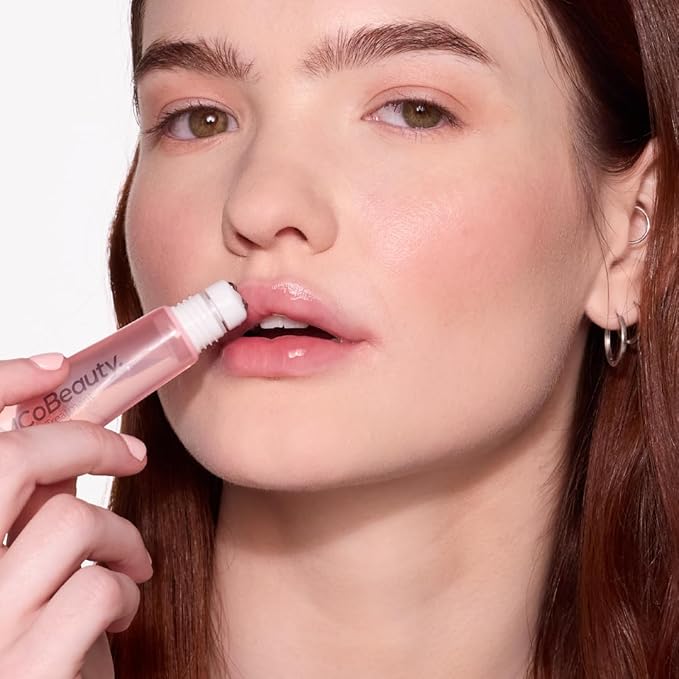 MCoBeauty 2-in-1 Glow & Treat Lip Oil, Chocolate, High-Shine, Hydrating, Lightweight, Vitamins and Botanical Extracts, Vegan, Cruelty Free Cosmetics