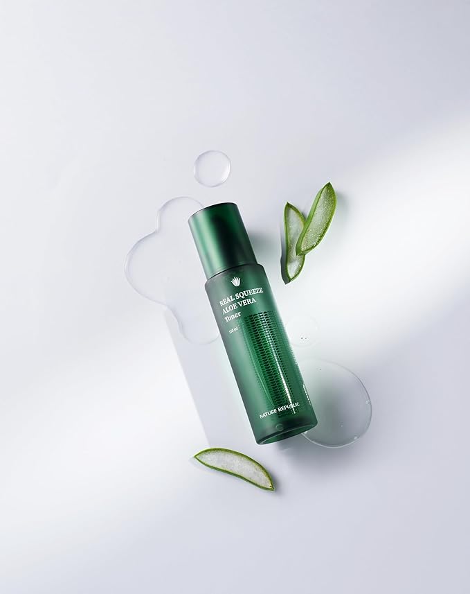 Nature Republic Real squeeze aloe vera Toner –Hydrating Moisturizer & Hydrating Glow for Face Fast-Absorbing, Non-Sticky After Sun & Aftershave Korean beauty Skin Care for All Skin Types150ml / 5.24oz
