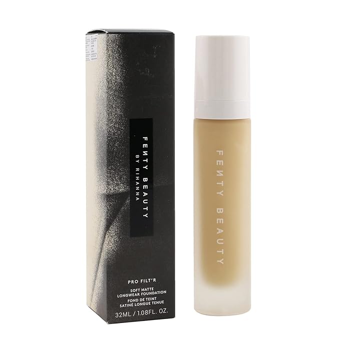 Fenty Beauty by Rihanna Pro Filt’r Soft Matte Longwear Liquid Foundation 220