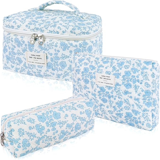 3Pcs Cotton Quilted Makeup Bag Set,Large Floral Cosmetic Bag，Aesthetic Toiletry Travel Makeup Bag Set and Cute Flower Bag for Women Girls (Blue White Flower)