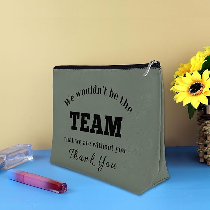Boss Leader Appreciation Makeup Bag for Women Employee - Oxford Cloth Cosmetic Bag for Colleague Leaving, Boss Day, Birthday, Thanksgiving - Thank You Gift for Coach, Manager, Supervisor