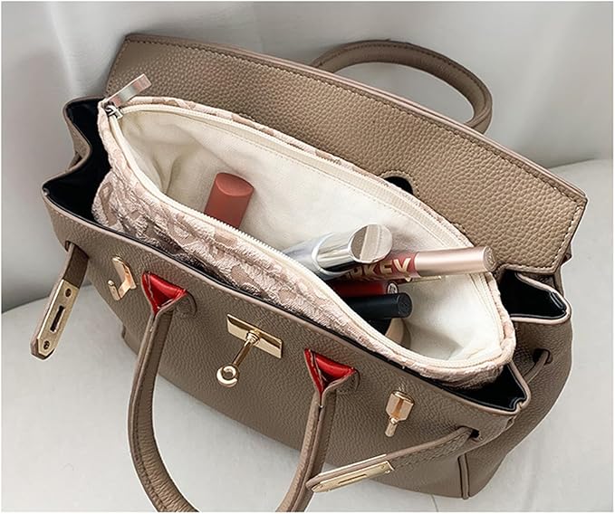 1PCS Cotton Makeup Bag Portable Travel Bag Quilted Cosmetic Bag Aesthetic Leopard Print Toiletry Organizer Case Pouch Bag for Women Girls Khaki Color