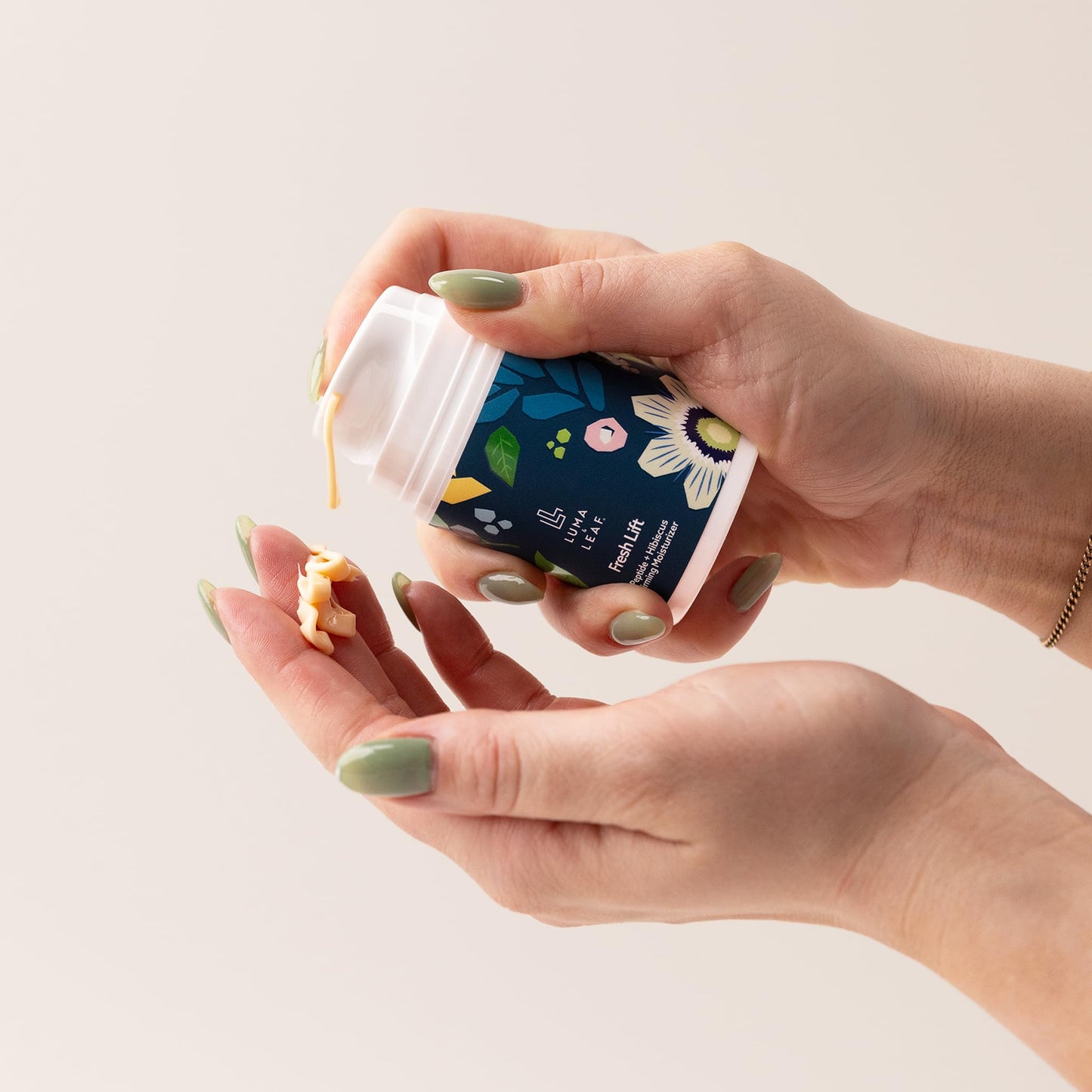 LUMA & LEAF Fresh Lift Peptide Moisturizer | Daily Anti-Aging Face Cream with Hyaluronic Acid & Hibiscus for Firming & Glow | Lightweight Facial Moisturizer for Fine Lines & Wrinkles | 1.7 fl oz