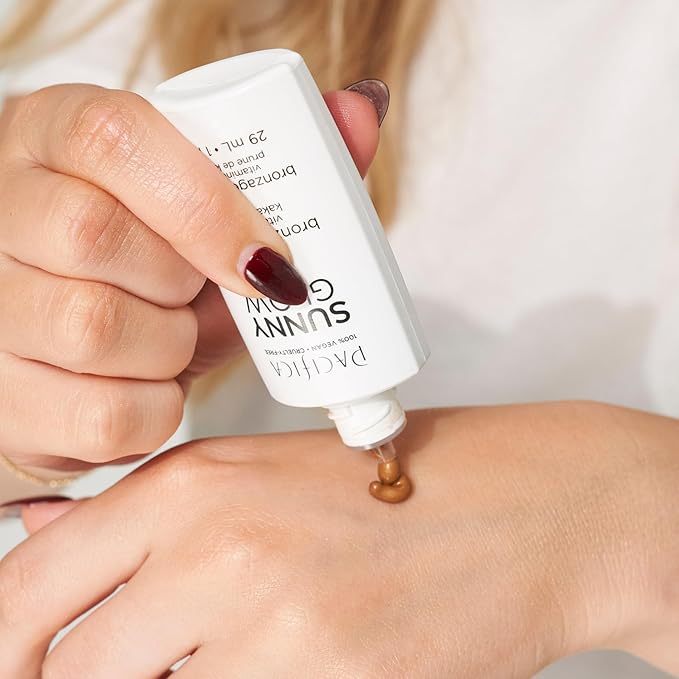 Pacifica Sunny Glow Liquid Face Bronzer Drops - Face Makeup Bronzing For Face & Cheeks for Instant Sun-Kissed Glow - Vitamin C & Glycolic Acid Infused Liquid Bronzer Illuminating Highlighting Clean