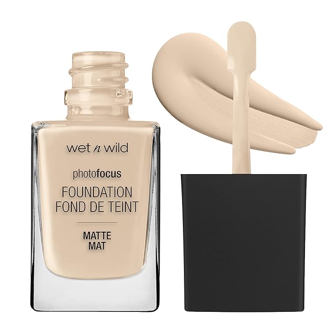 wet n wild Photo Focus Matte Liquid Foundation Neutral Soft Ivory, Vegan & Cruelty-Free
