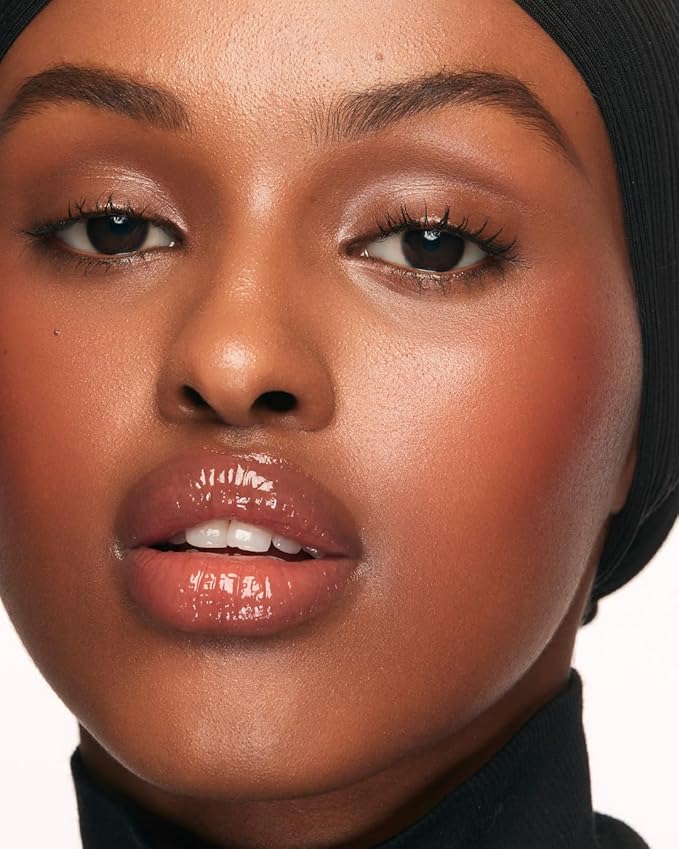 MAKE Beauty Serum Balm Hydrating Lip Oil. Vegan moisturizing lip gloss with plumping effect. Lip treatment cream for soft, smooth, shiny lips - Shade, Sun Flare