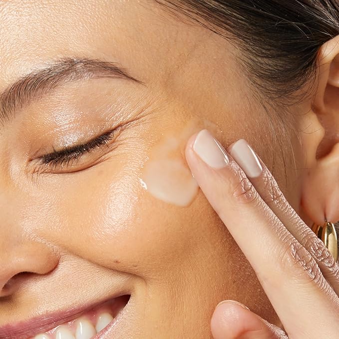 The Overachiever Hyaluronic Acid + Retinol Firming Serum – Nighttime Anti-Aging & Hydrating Formula