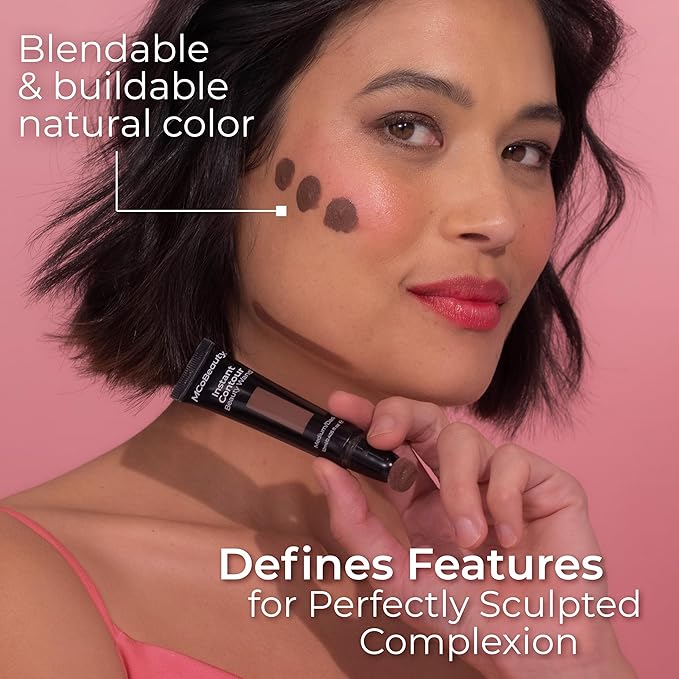 MCoBeauty Instant Contour Beauty Wand, Medium/Dark, Sculpt & Define for a Natural Contour, Vegan, Cruelty Free Cosmetics