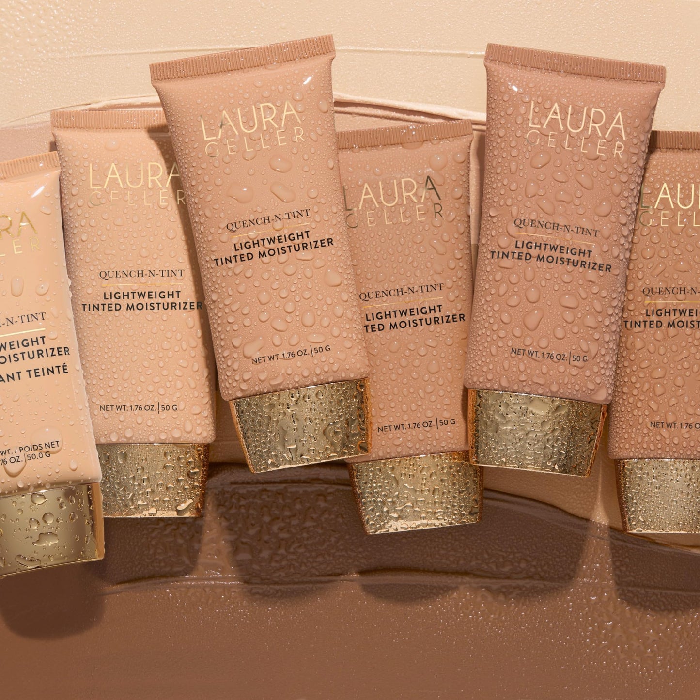 LAURA GELLER NEW YORK Quench-n-Tint Lightweight Tinted Moisturizer, Porcelain/Fair - Sheer to Light Buildable Coverage - Natural Glow Finish - Lightweight Formula - Hydratant Teinte