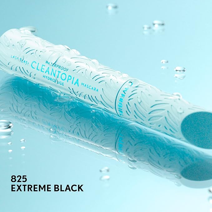 CoverGirl Lash Blast Cleantopia, Waterproof Mascara, Aloe Leaf Extract, Vitamin E & Ceramide, Gentle Formula, Volumizing, Long-Wearing, Transfer-Proof, Extreme Black,1 Count