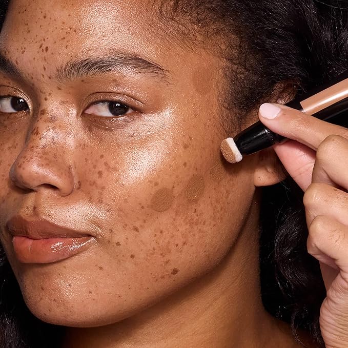 MCoBeauty Instant Contour Beauty Wand, Light/Medium, Sculpt & Define for a Natural Contour, Vegan, Cruelty Free Cosmetics