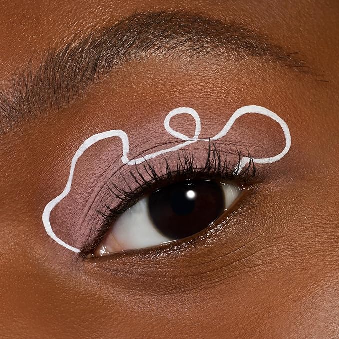 essence | Lash Princess Liner White | Smudge Proof, Matte Eyeliner with Ultra-Fine Brush Tip | Vegan & Cruelty Free