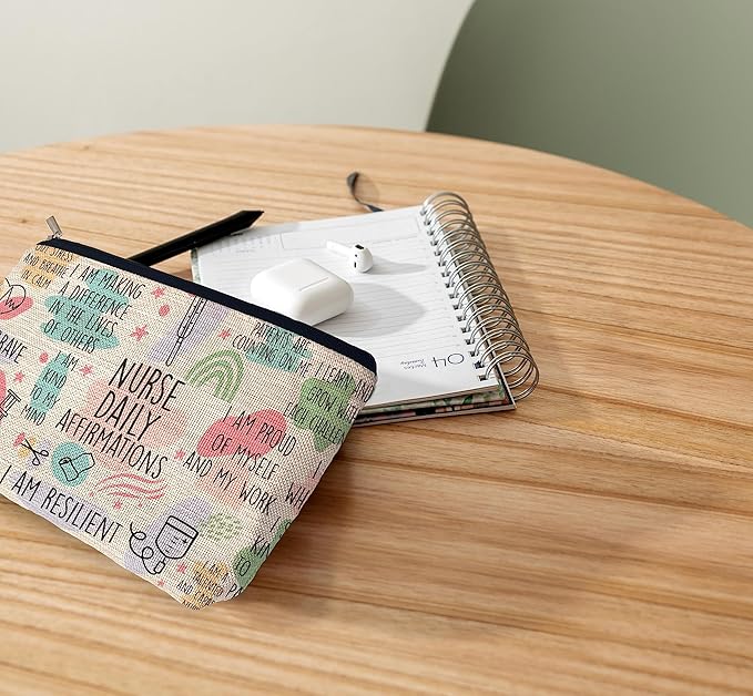 Ayxvt Nurse Bag,Nursing Bags for Nurses, Nurse Cosmetic Bag,Nurse Gifts, Nurse Makeup Bags,Nurse Gifts for Women, Nurse Zipper Pouch